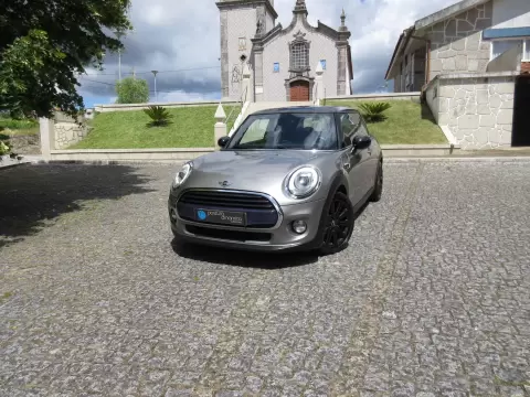 MINI 3 Portas Cooper D Auto
