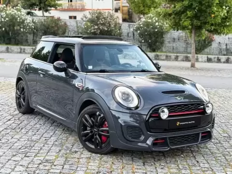 MINI 3 Portas John Cooper Works Aut