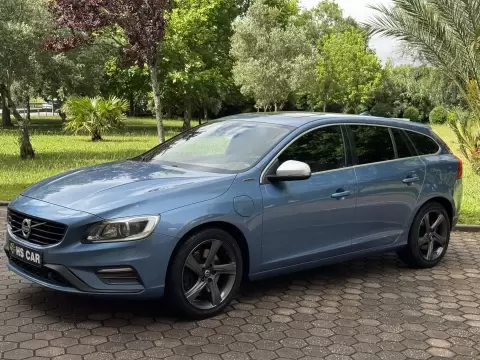Volvo V60 2.4 D6 R-Design AWD Phev