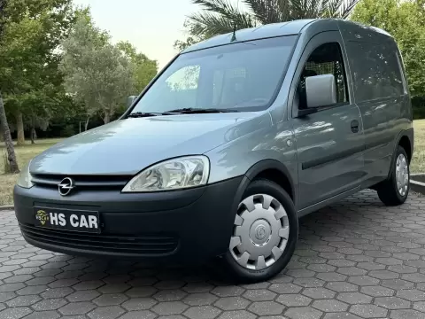 Opel Combo 1.3 CDTI AUT