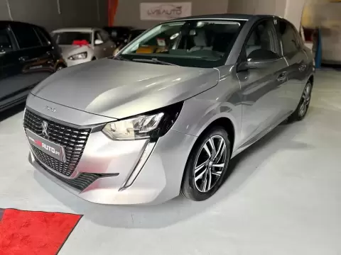 Peugeot 208 Puretech 100 Allure