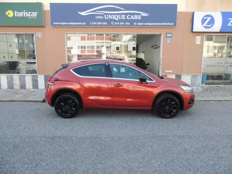 DS DS4 Crossback Crossback