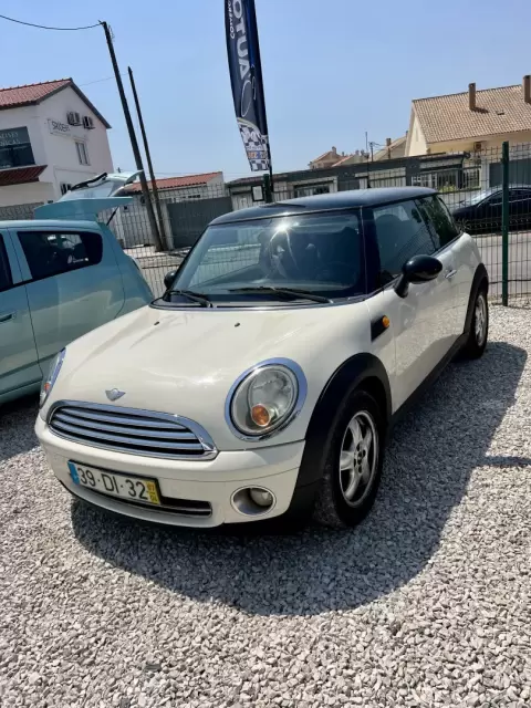 MINI Cooper One