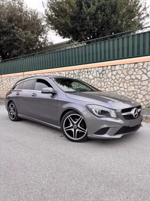 Mercedes-Benz CLA 180 d Shooting Brake Urban Aut.