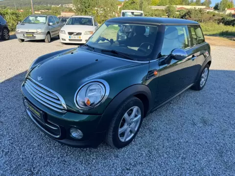 MINI Cooper COOPER D
