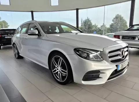 Mercedes-Benz E 220 d AMG Line Auto.