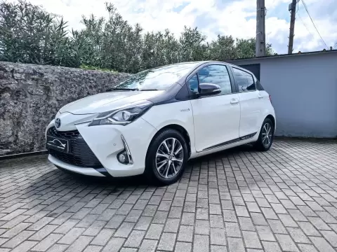 Toyota Yaris 1.5 HSD 20 Anos