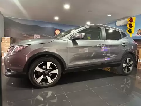 Nissan Qashqai 1.6 dCi Tekna Premium 18