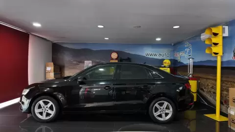 Audi A3 Limousine 1.6 TDI Design
