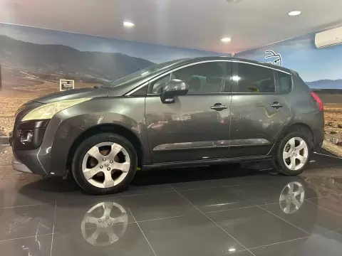 Peugeot 3008 1.6 HDi Active