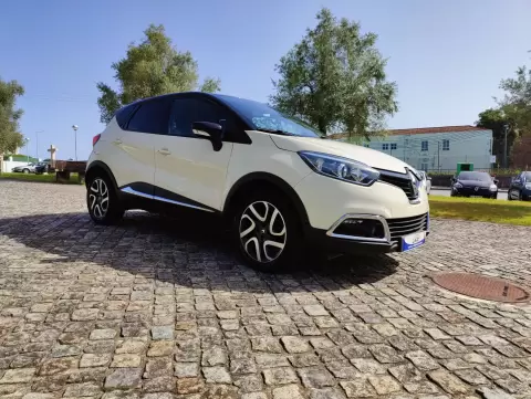 Renault Captur 0.9 TCE Exclusive