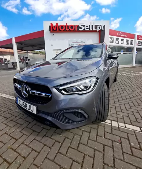 Mercedes-Benz GLA 250 e 8G-DCT Progressive