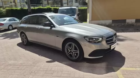 Mercedes-Benz E 300 de Avantgarde 4Matic