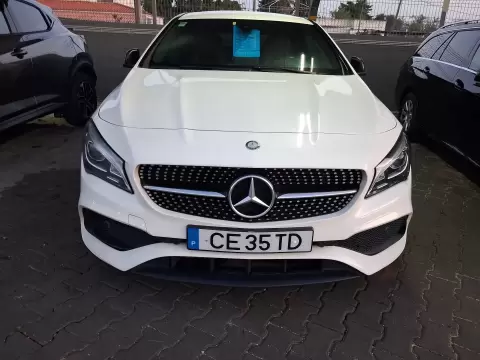Mercedes-Benz CLA 200 d Shooting Brake AMG Line