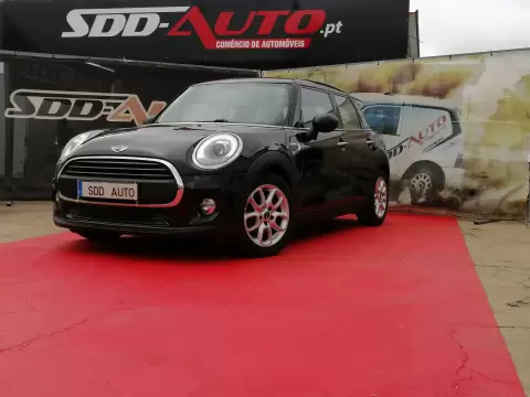 MINI 5 Portas One D