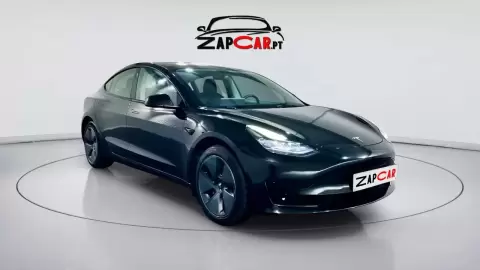Tesla Model 3 RWD