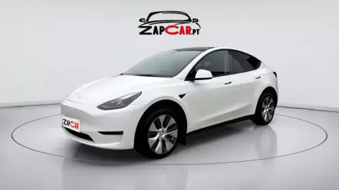 Tesla Model Y Rwd