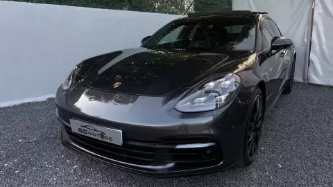 Porsche Panamera 4 E-Hybrid 10 Years Edition