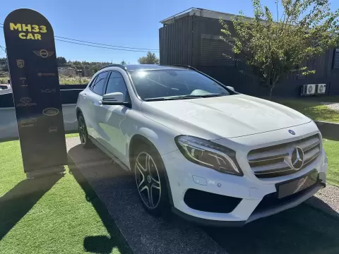 Mercedes-Benz GLA 220 d 4Matic 7G-DCT AMG Line
