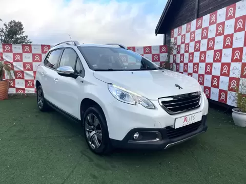 Peugeot 2008 1.6 BlueHDi Style