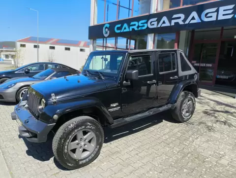 Jeep Wrangler Unlimited Sahara 5 Lugares