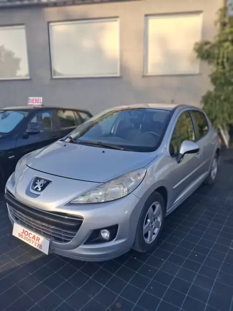 Peugeot 207 1.4 16V Sport