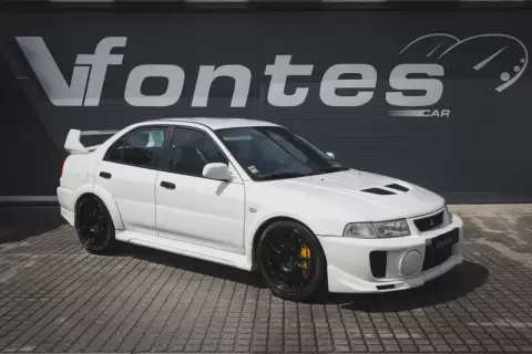 Mitsubishi Lancer EVOLUTION V