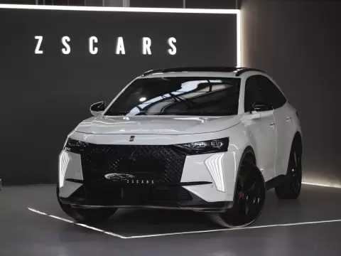 DS DS7 Crossback E-Tense Performance Line EAT8