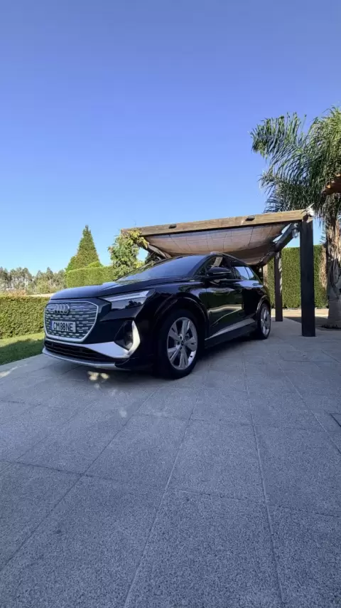 Audi Q4 e-tron 40 S-LINE