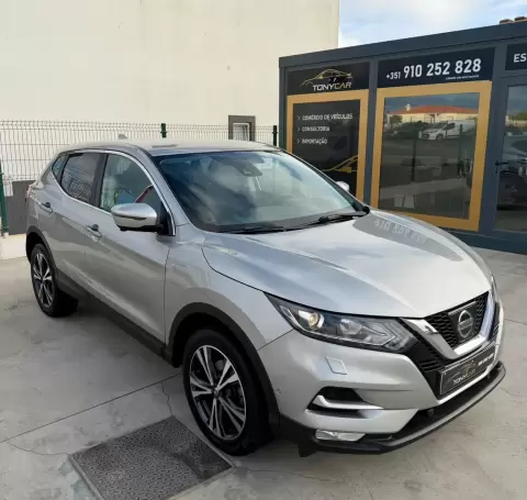 Nissan Qashqai 1.5 dCi N-Connecta DCT