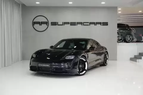 Porsche Taycan Turbo