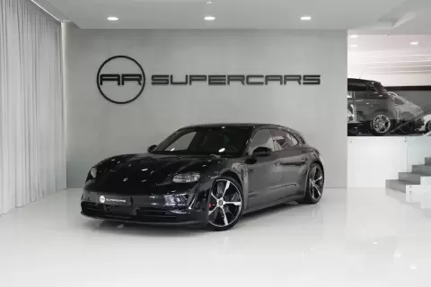 Porsche Taycan Sport Turismo 4S Black Edition