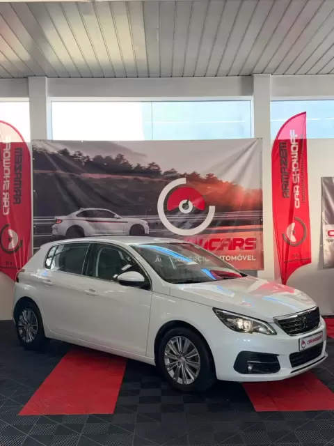 Peugeot 308 1.2 PureTech Active Pack