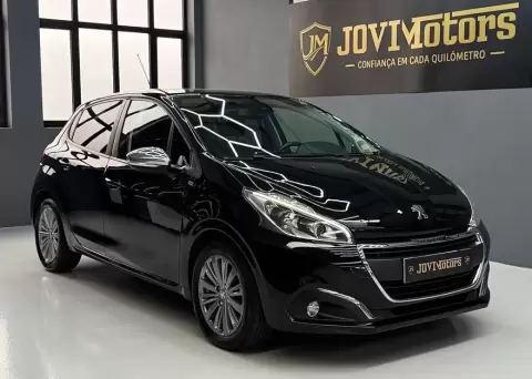 Peugeot 208 1.6 BlueHDi Style
