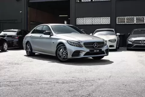 Mercedes-Benz C 300 de AMG Line