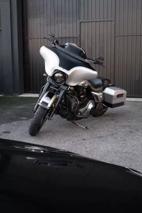 Harley-Davidson Electra Electra Glide Ultra Edition 100 anos