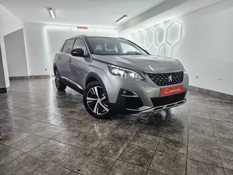 Peugeot 5008 1.5 BlueHDi Allure Baixo Consumo