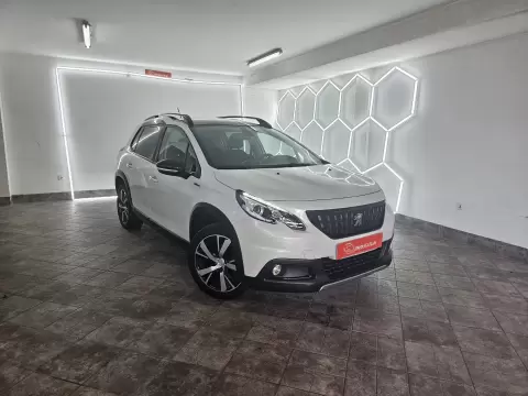 Peugeot 2008 1.2 PureTech GT Line EAT6