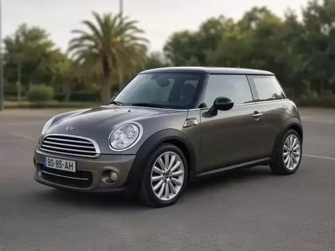 MINI 3 Portas