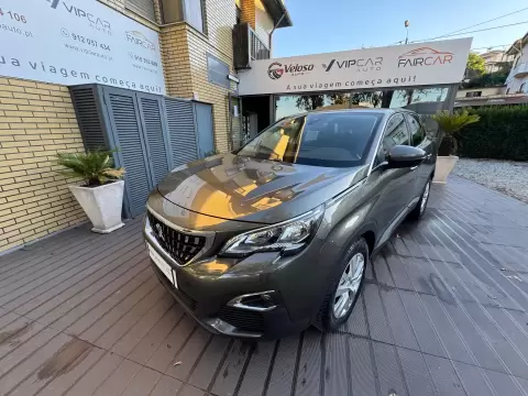 Peugeot 3008 1.2 PureTech Active Pack