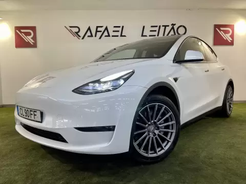 Tesla Model Y Long Range Tração Integral