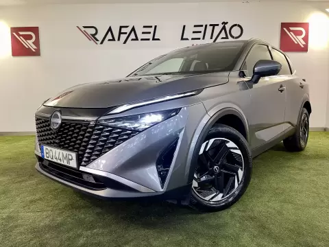 Nissan Qashqai 1.3 DIG-T N-Connecta LED Xtronic