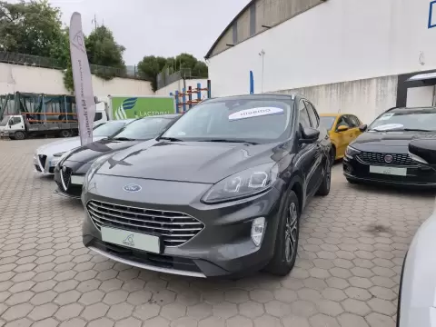 Ford Kuga 2.5 PHEV Titanium