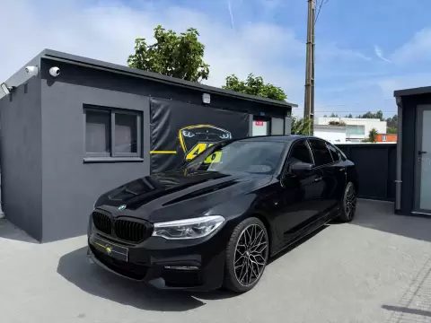 BMW 520 d Pack Desportivo M Auto