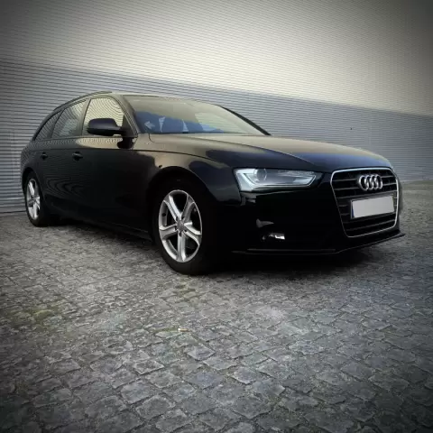 Audi A4 Avant 2.0 TDI S-line
