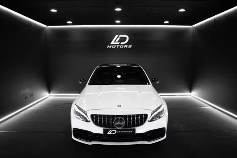Mercedes-Benz C 63 AMG