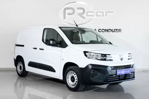 Peugeot 1.5 BlueHDi 100 Standard Pack Cargo