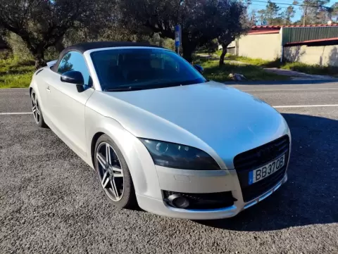 Audi TT Roadster 2.0 TFSI