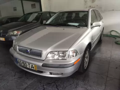 Volvo V40 1.9 D CR