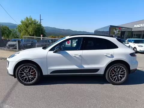 Porsche Macan S